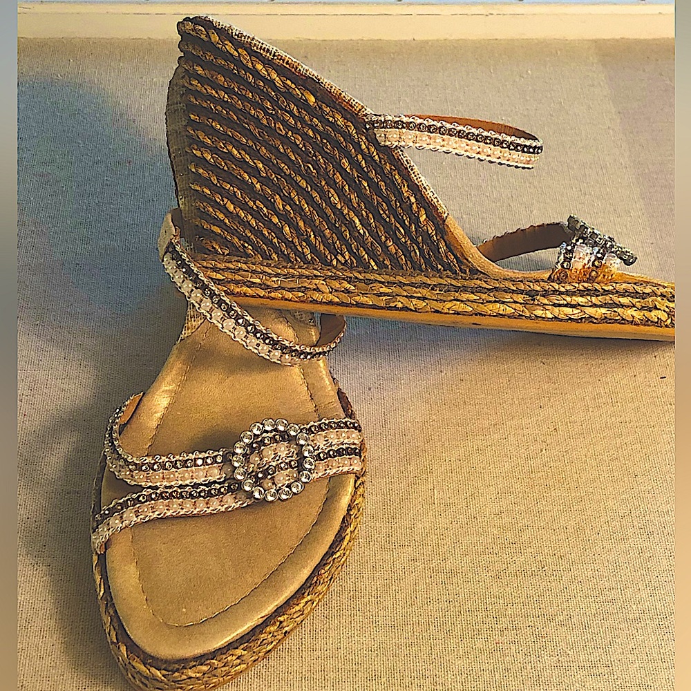 Costa Blanca Strappy Wedge Sandals With Rhinestone And Pearl Accents. Size 7 1/2 - Picture 2 of 14